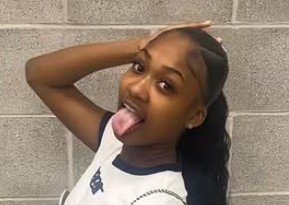 Get Anjanae Hunter Home for the Holidays