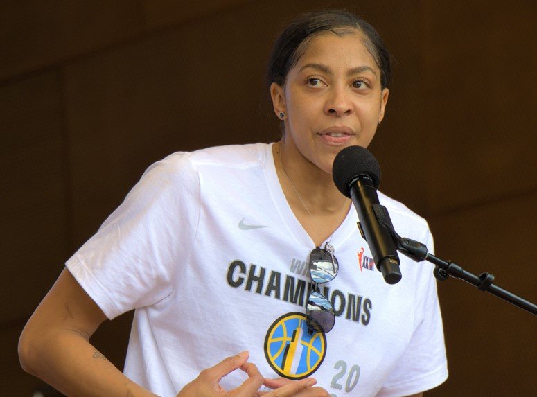 Candace Parker speaks at the 2021 WNBA Championship rally in Chicago